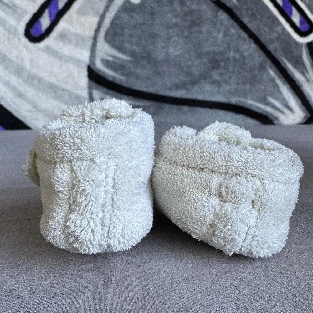 Size 2/3 - UGG Gray Suede Classic Unisex Baby Bootie Slippers Ankle